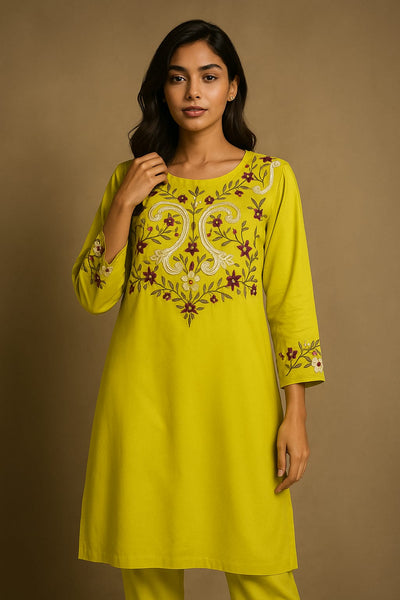 Matt Sheesha Silk – Elegant Embroidered 2-Piece with Appliqué Work